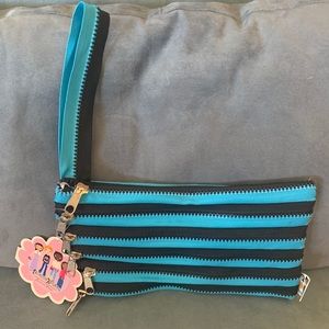 Wristlet With Zipper accents